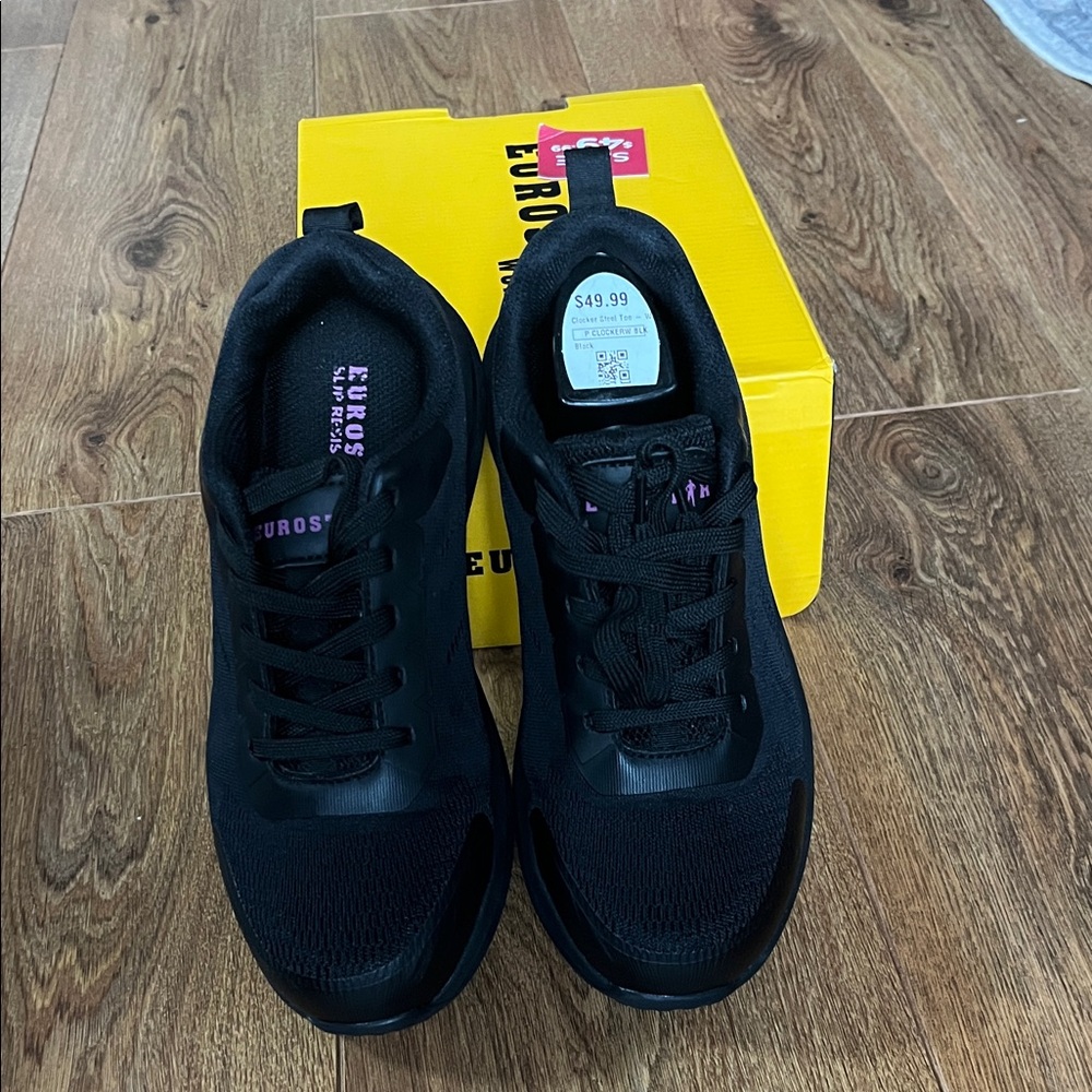 Eurostar Women's Black Sneakers